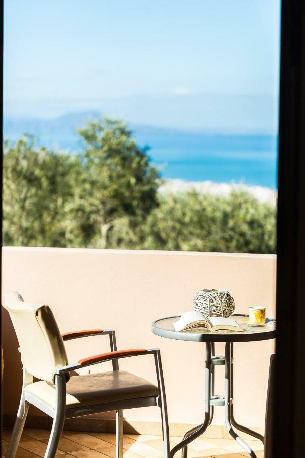 Maroulas Villas Ioanna & Stavros, Private Pools, Bbq & Seaview, By Thinkvilla Екстер'єр фото